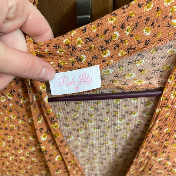 Pink Lily Dress - Picture 3 of 5